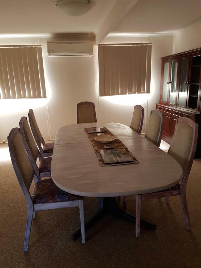 Meekatharra Outback Beach House Екстер'єр фото