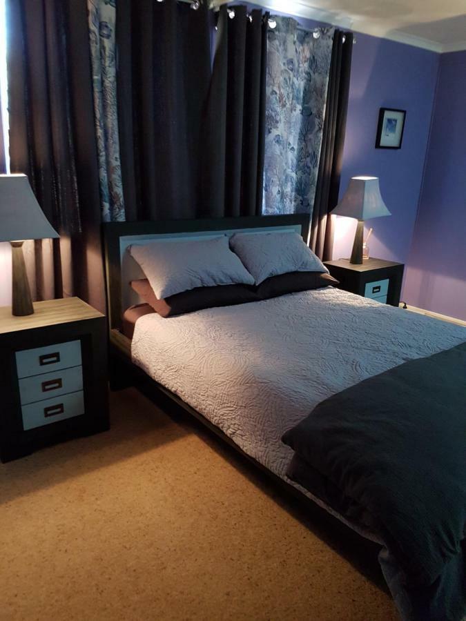 Meekatharra Outback Beach House Екстер'єр фото