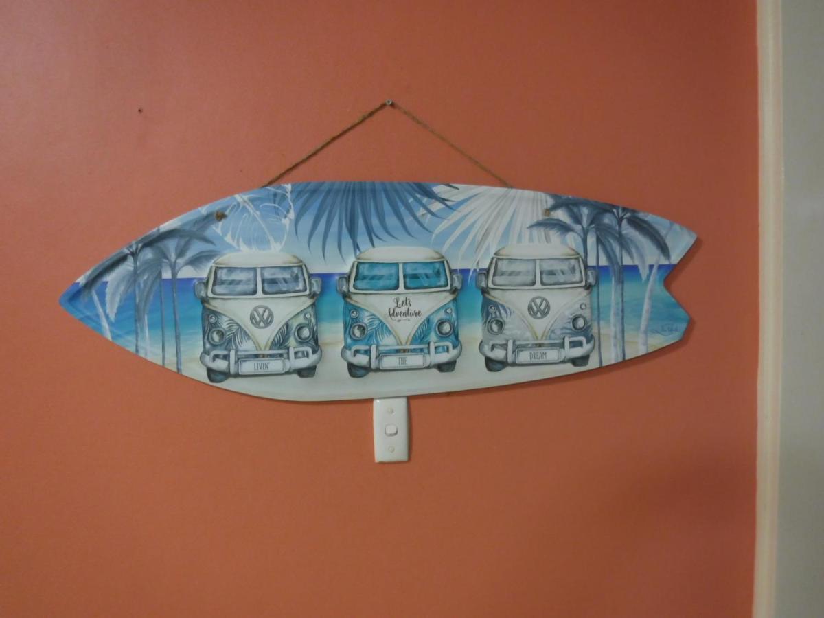 Meekatharra Outback Beach House Екстер'єр фото